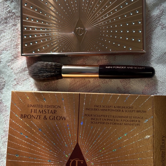 Film star Bronze and Glow Charlotte Tilbury - Picture 2 of 3